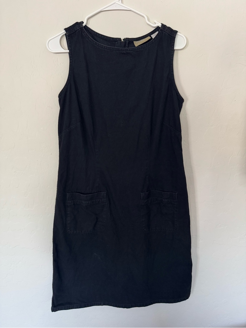 Liz Claiborne Vintage Black Sleeveless Denim Shift Dress with Patch Pockets